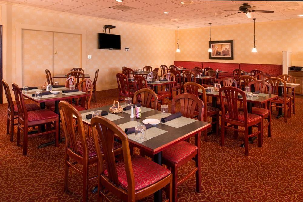 Ramada Plaza Rochester Airport Εξωτερικό φωτογραφία