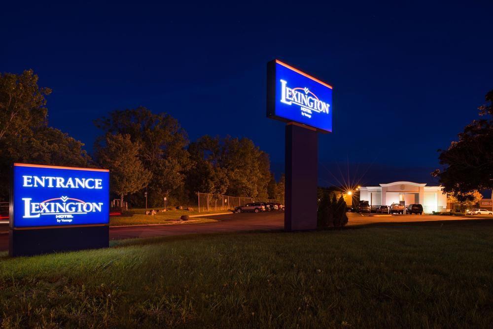 Ramada Plaza Rochester Airport Εξωτερικό φωτογραφία