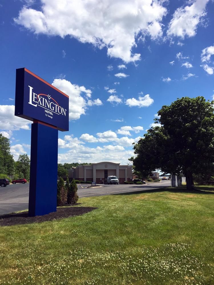 Ramada Plaza Rochester Airport Εξωτερικό φωτογραφία