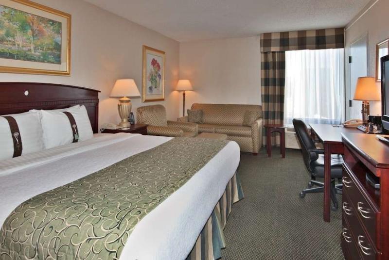 Ramada Plaza Rochester Airport Εξωτερικό φωτογραφία